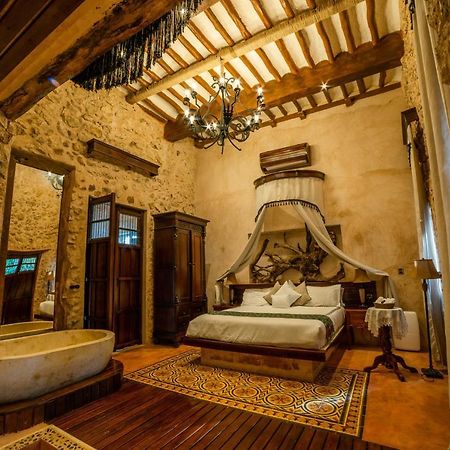 La Casa Del Encomendero Hotel Валядолид Екстериор снимка