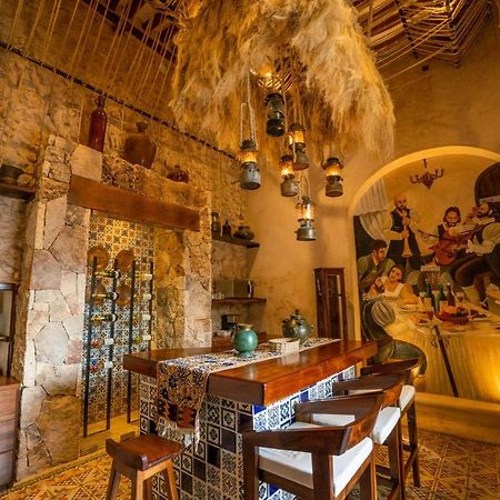 La Casa Del Encomendero Hotel Валядолид Екстериор снимка